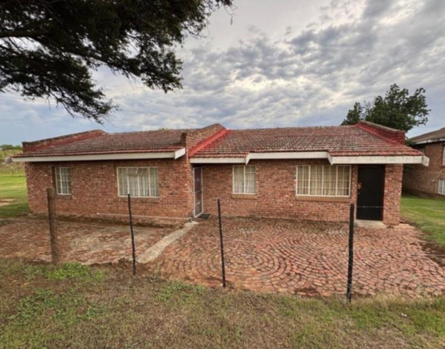 4 Bedroom Property for Sale in Manor Heights Eastern Cape